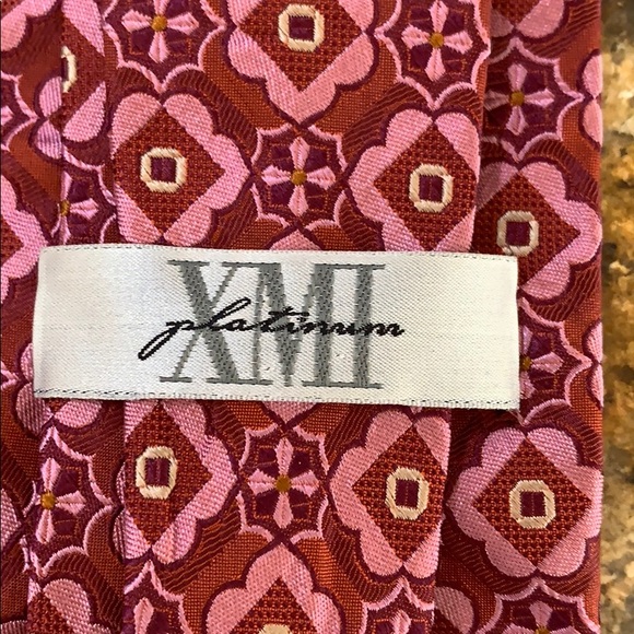 XMI PLATINUM GEOMETRIC NECKTIE - Picture 3 of 5